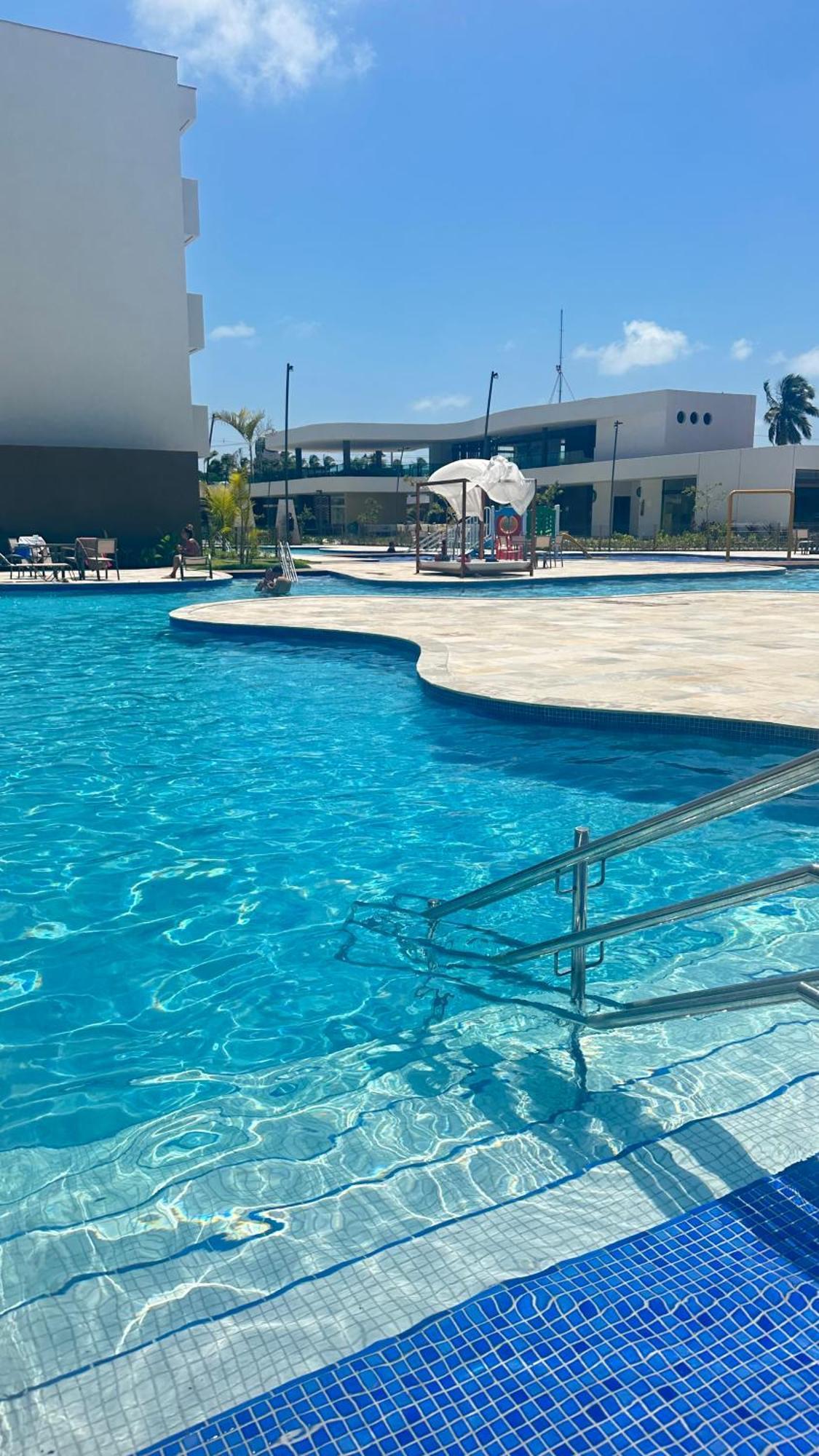 Makia Experience B-002 Terreo Muro Alto Porto Galinhas